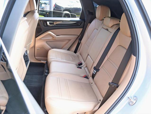 2020 Porsche Cayenne Base