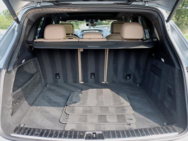 2020 Porsche Cayenne Base