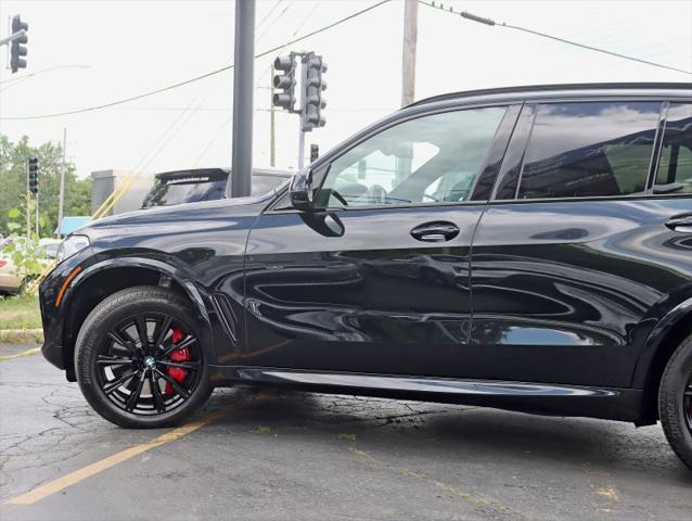 2021 BMW X5 M50i
