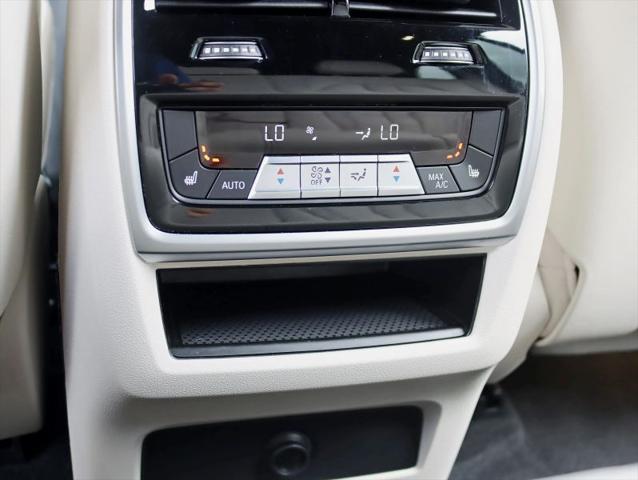 2021 BMW X5 M50i