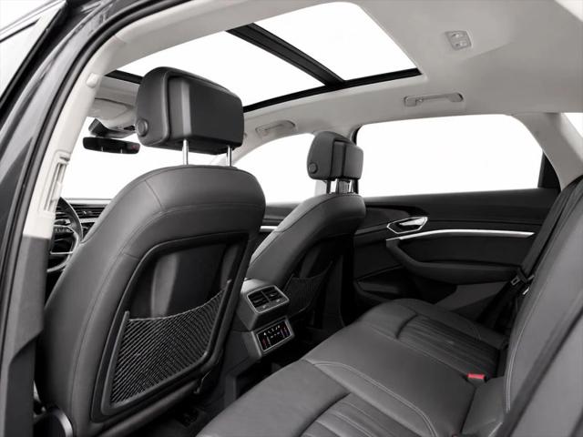 2021 Audi e-tron Premium