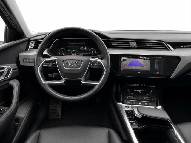 2021 Audi e-tron Premium