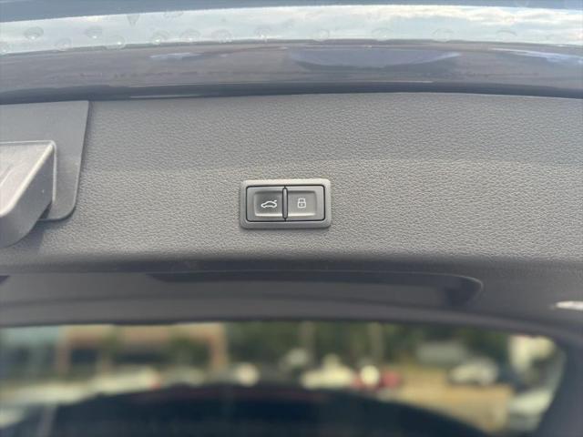 2021 Audi e-tron Premium