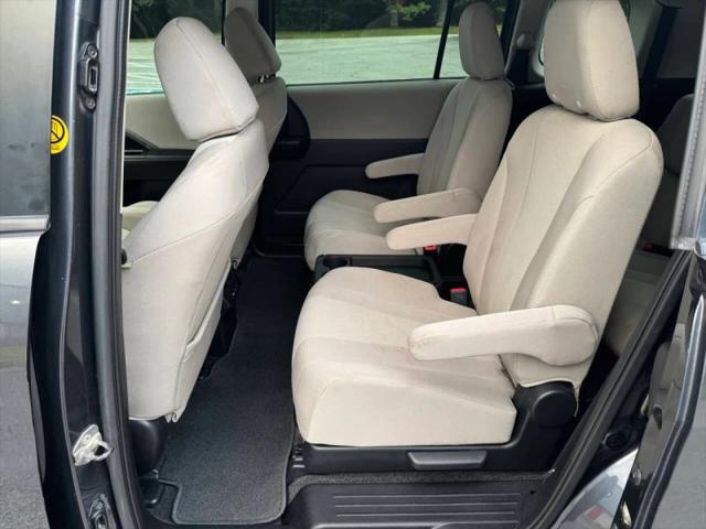 2013 Mazda Mazda5 Touring