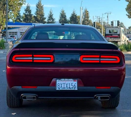2021 Dodge Challenger SXT