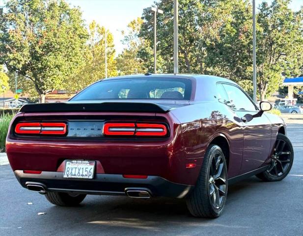 2021 Dodge Challenger SXT