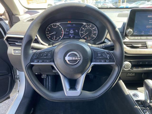 2025 Nissan Altima SV FWD