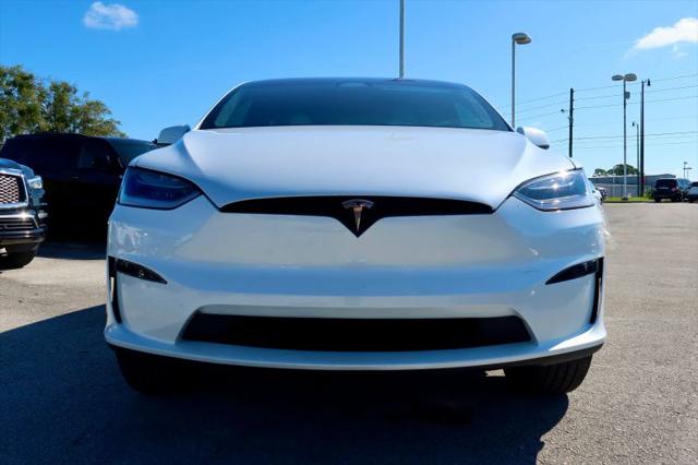 2023 Tesla Model X Base