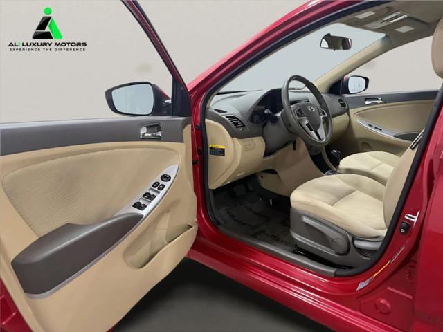 2012 Hyundai Accent GLS