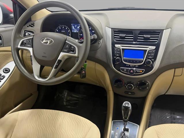2012 Hyundai Accent GLS