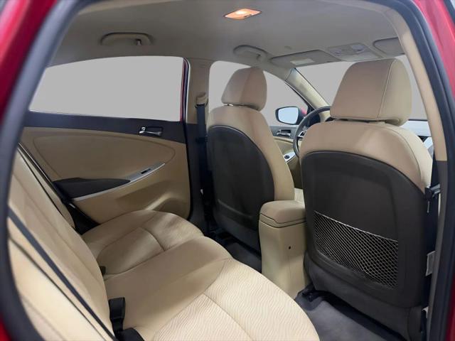 2012 Hyundai Accent GLS