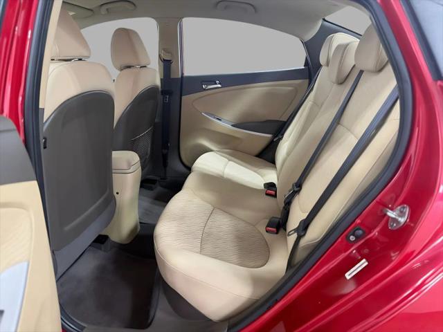 2012 Hyundai Accent GLS