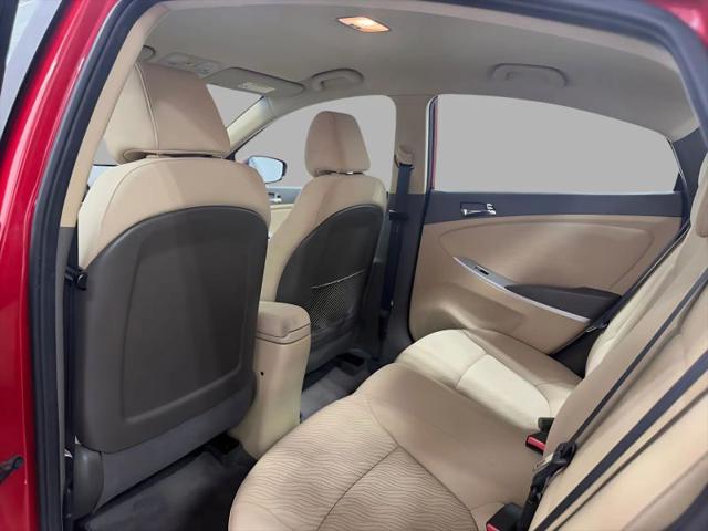 2012 Hyundai Accent GLS