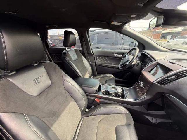 2020 Ford Edge ST
