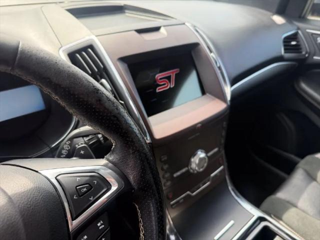 2020 Ford Edge ST