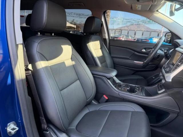 2023 GMC Acadia FWD SLT