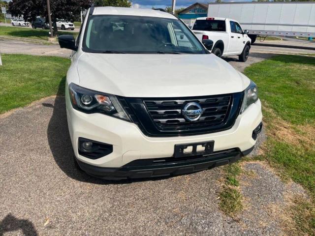 2018 Nissan Pathfinder SL for sale in Hamburg, NY