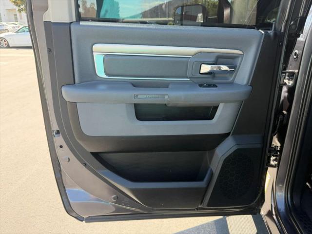 2017 Ram 1500 Big Horn Crew Cab 4x4 57 Box