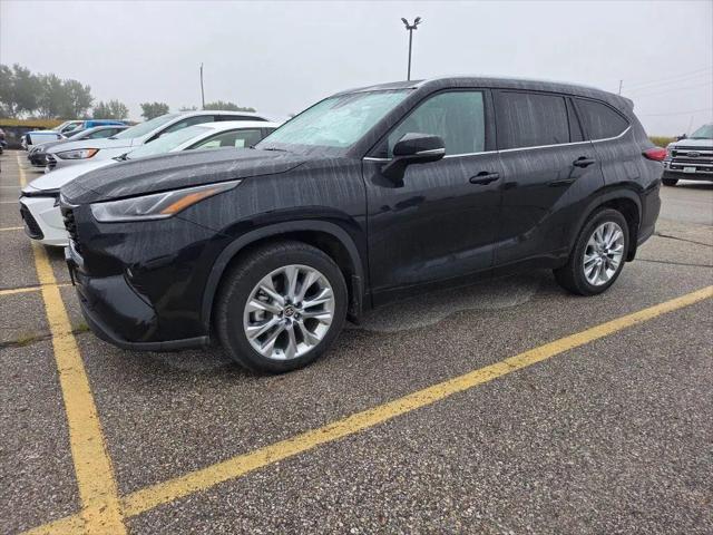 2023 Toyota Highlander Limited for sale in Mason City, IA