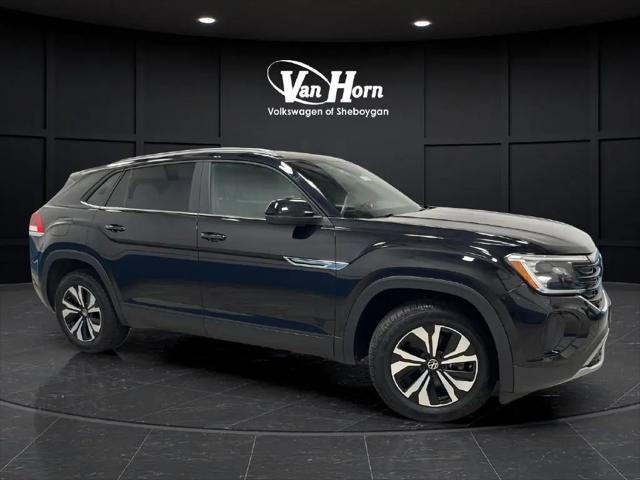 2024 Volkswagen Atlas Cross Sport 2.0T SE for sale in Sheboygan, WI