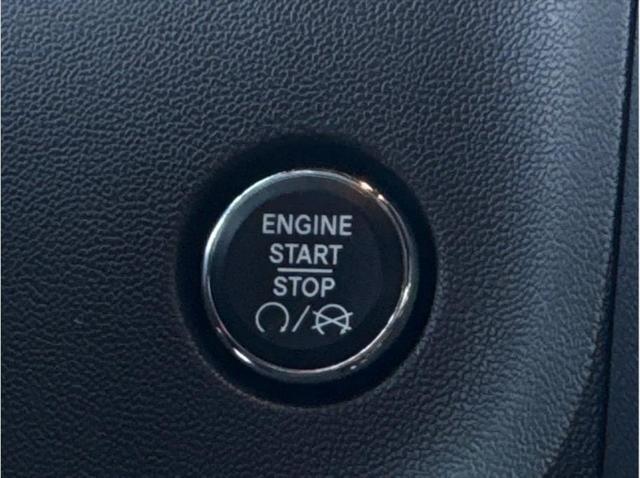 2008 Dodge Challenger SRT8