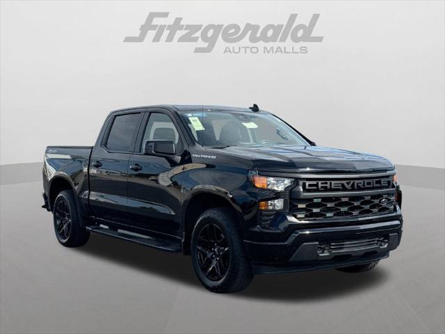 2023 Chevrolet Silverado 1500 4WD Crew Cab Short Bed Custom 2023 Chevrolet Silverado 1500 4WD Crew Cab Short Bed Custom