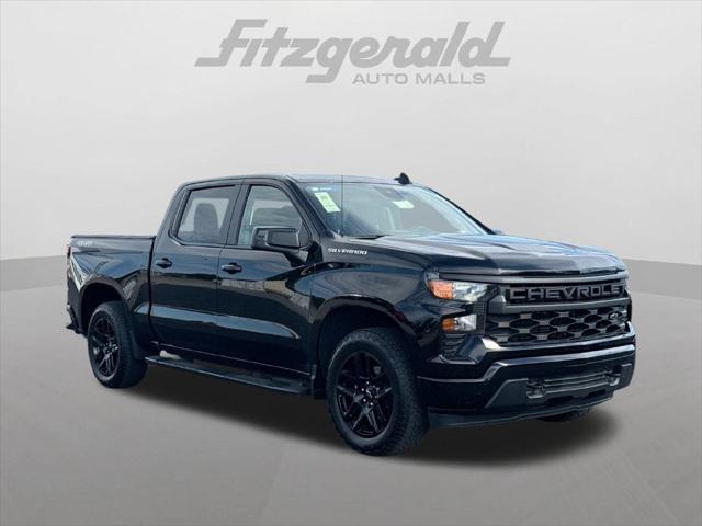 2023 Chevrolet Silverado 1500 4WD Crew Cab Short Bed Custom 2023 Chevrolet Silverado 1500 4WD Crew Cab Short Bed Custom