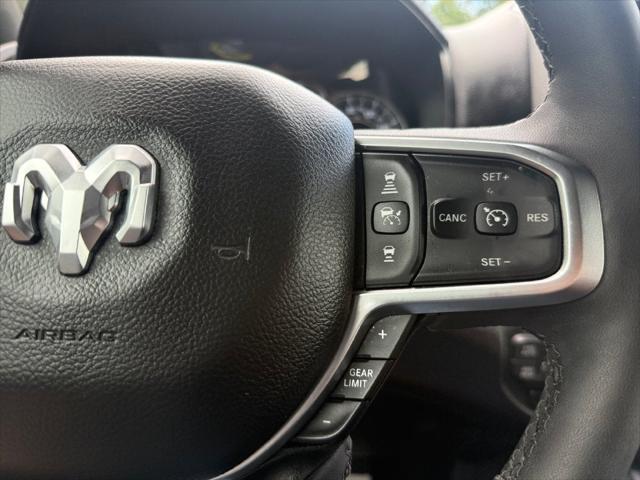 2025 Ram 1500 Big Horn Crew Cab 4x4 57 Box