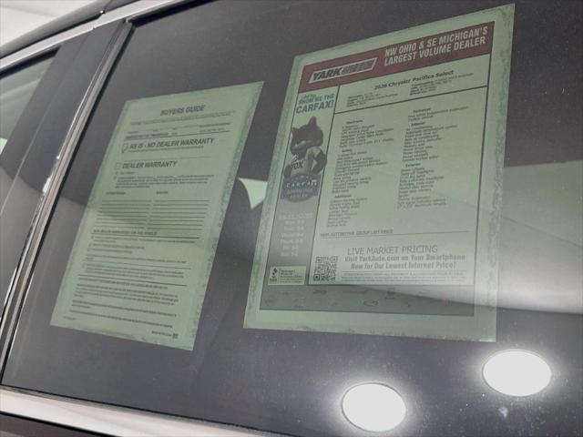 2026 Chrysler Pacifica Select