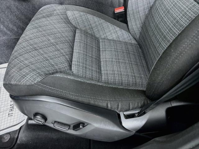 Used 2024 Volvo XC60 B5 Core Dark Theme For Sale in Millington, TN