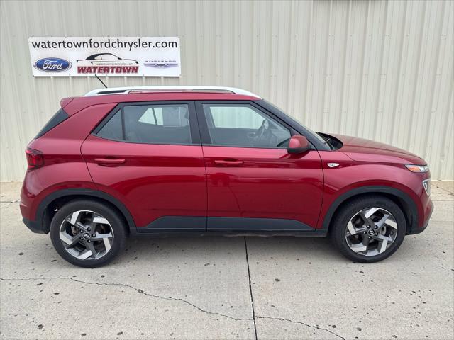 2025 Hyundai Venue SEL for sale in Watertown, SD
