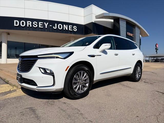2023 Buick Enclave Essence FWD for sale in El Reno, OK