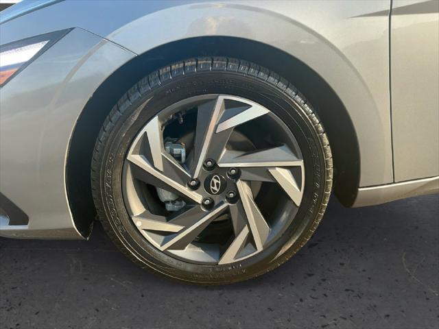 Used 2025 Hyundai Elantra SEL Convenience For Sale in Muscle Shoals, AL