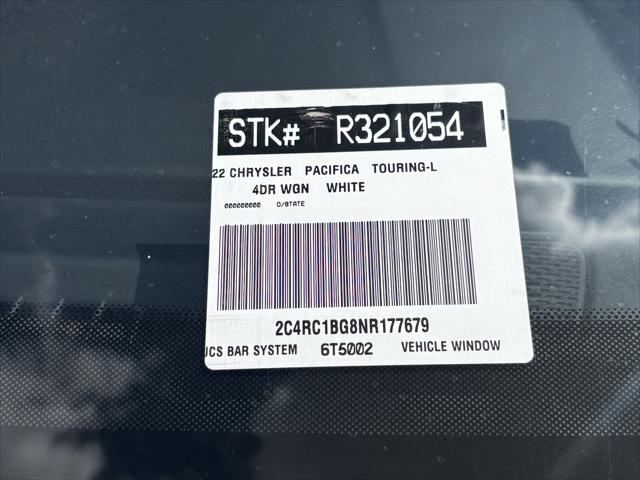 2022 Chrysler Pacifica Touring L