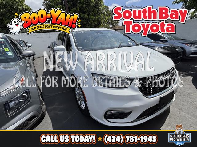 2022 Chrysler Pacifica Touring L for sale in Gardena, CA