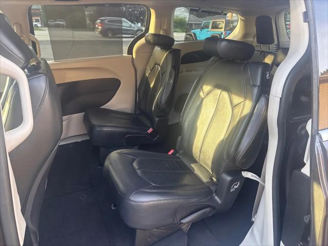 2019 Chrysler Pacifica Touring L