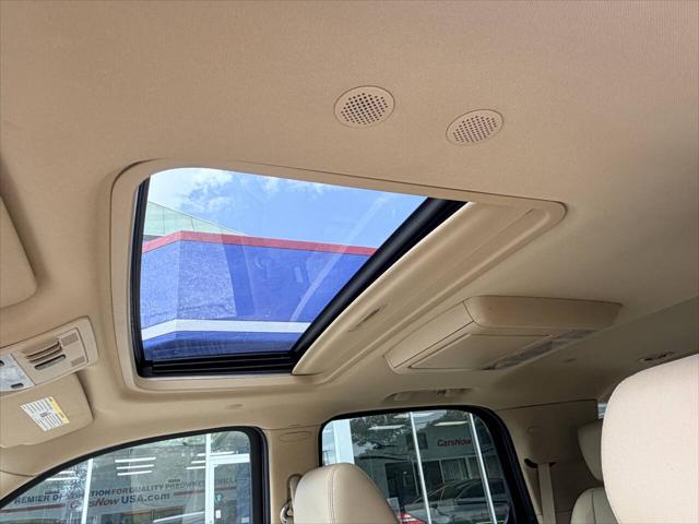 2011 Cadillac Escalade Premium