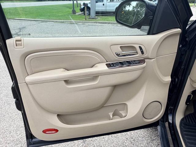 2011 Cadillac Escalade Premium