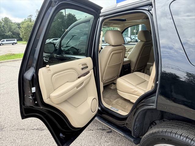 2011 Cadillac Escalade Premium