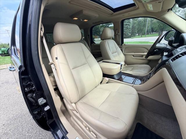 2011 Cadillac Escalade Premium