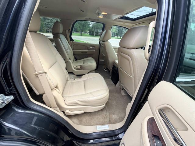 2011 Cadillac Escalade Premium