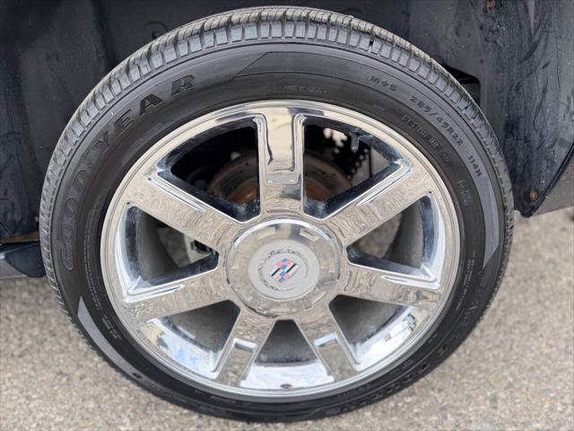 2011 Cadillac Escalade Premium