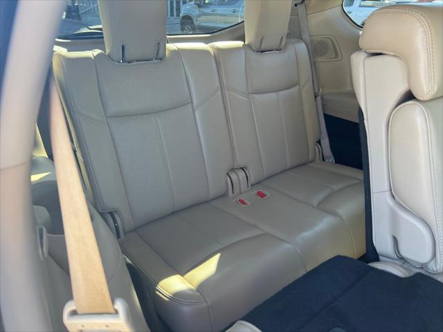 2020 Nissan Pathfinder Platinum 2WD