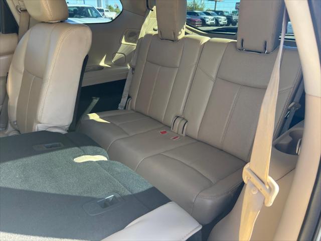2020 Nissan Pathfinder Platinum 2WD