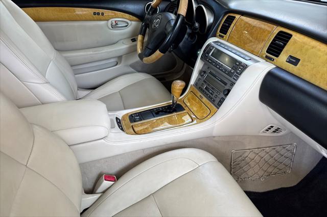 2004 Lexus SC 430 2dr Convertible