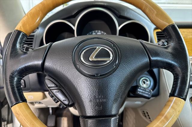 2004 Lexus SC 430 2dr Convertible