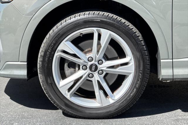 2021 Audi Q3 S line Premium