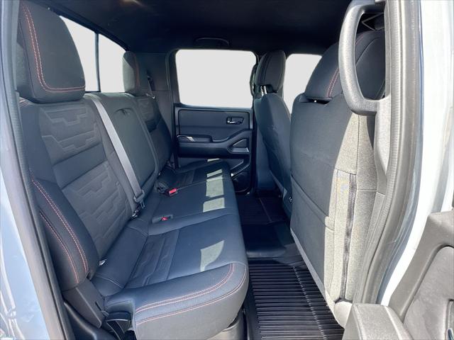 2022 Nissan Frontier Crew Cab PRO-4X 4x4