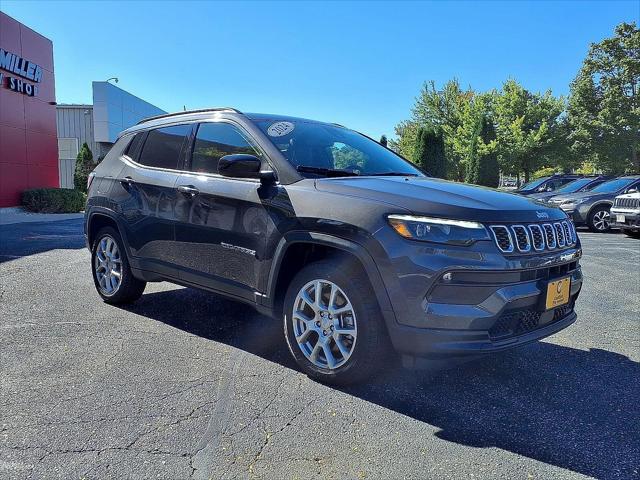 2024 Jeep Compass Latitude Lux FWD for sale in Madison, WI