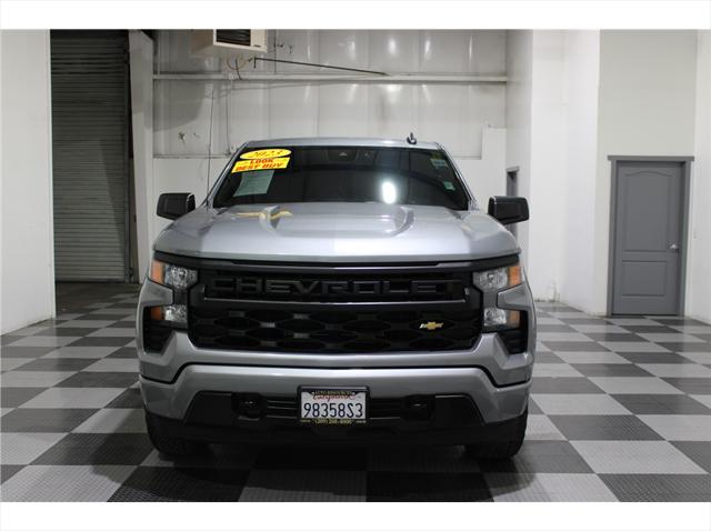 2023 Chevrolet Silverado 1500 4WD Crew Cab Standard Bed Custom
